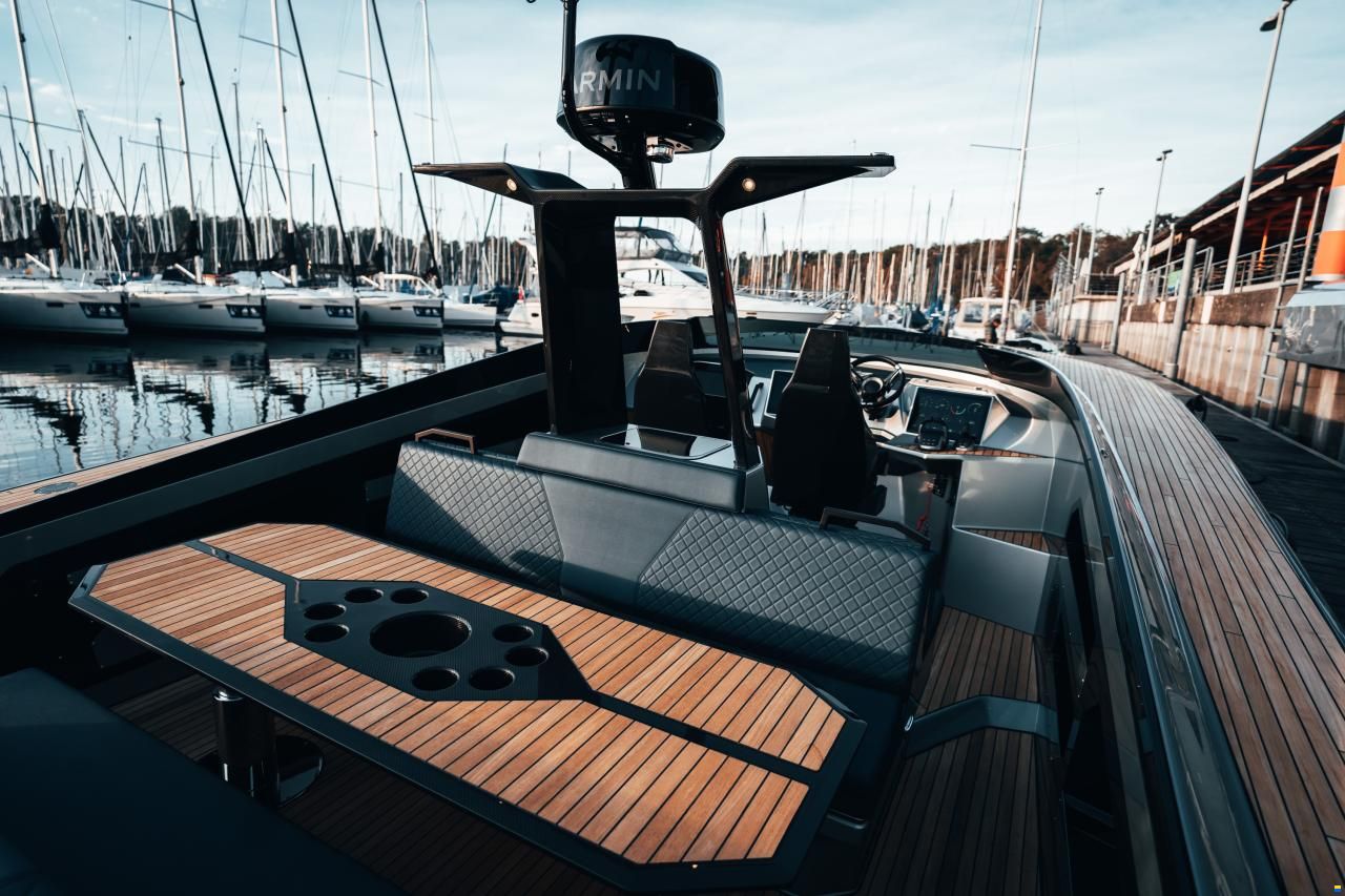 SAY Carbon Yachts SAY 42