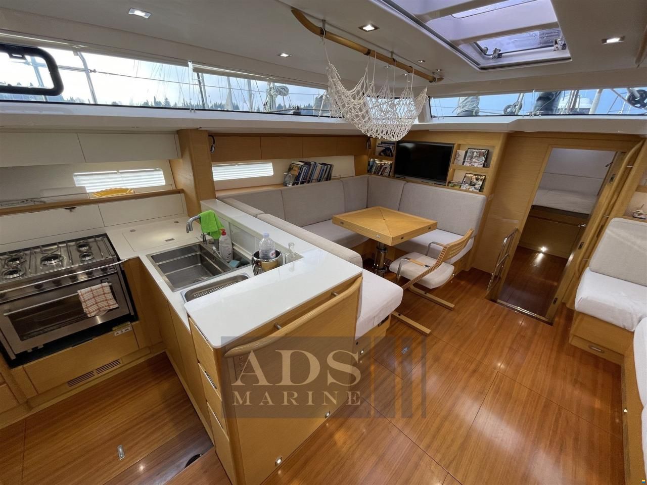 X-Yachts X 65