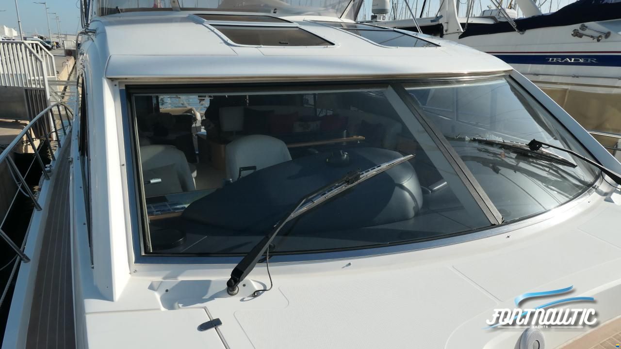 Sealine T60