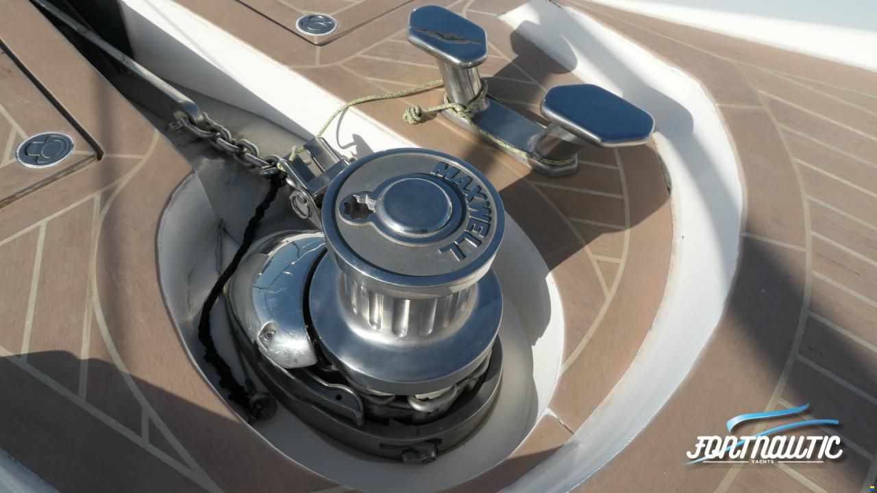Sealine T60