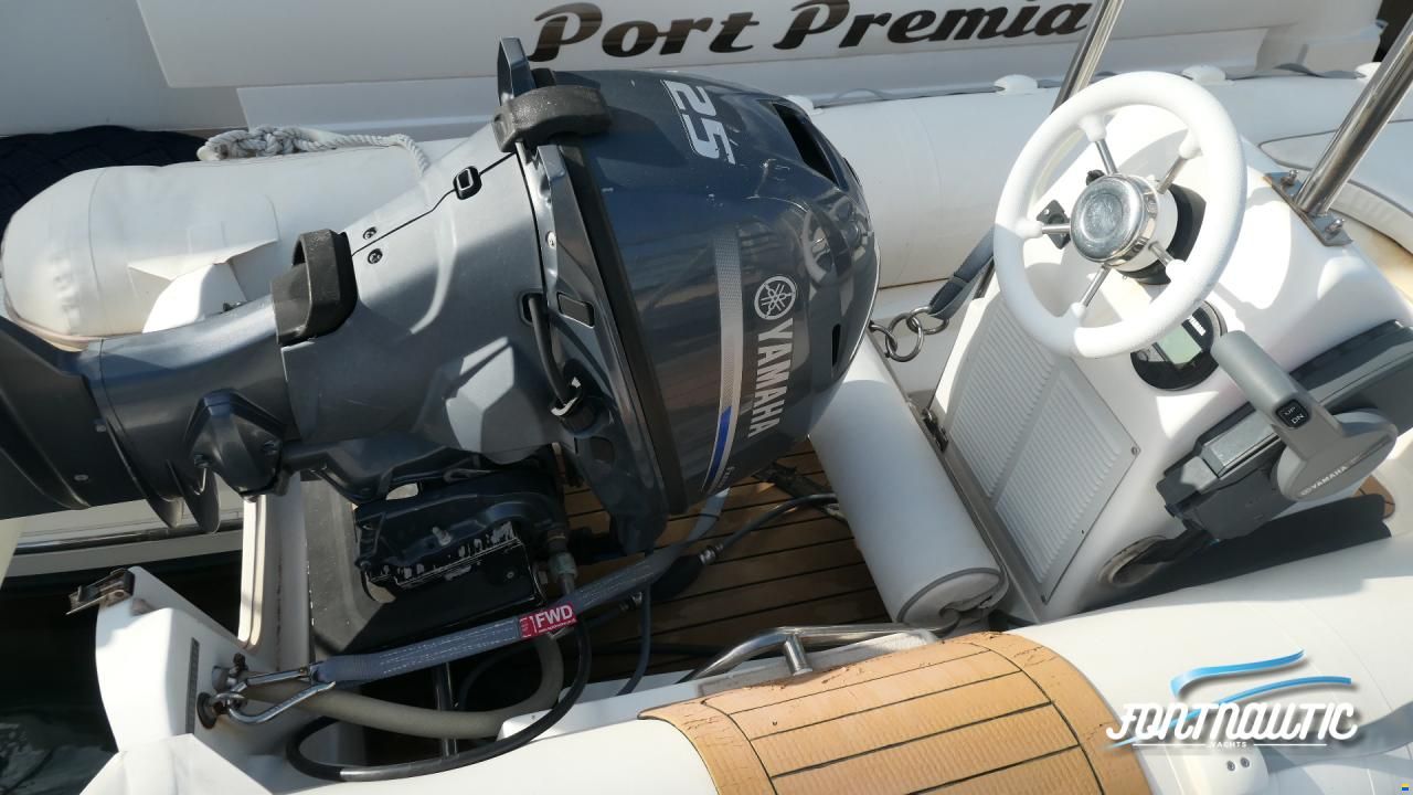 Sealine T60