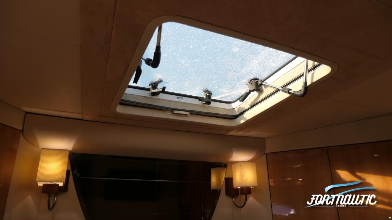 Sealine T60