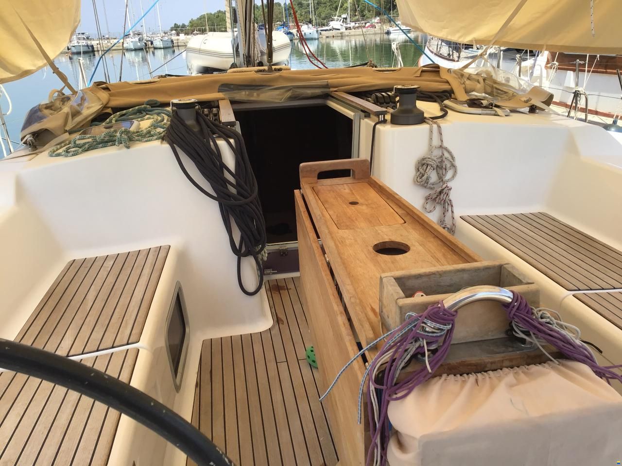 Dufour Grand Large 405