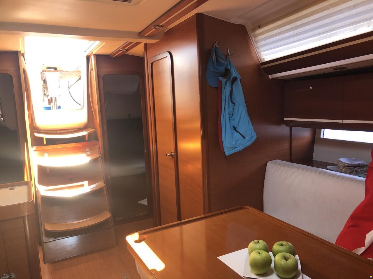 Dufour Grand Large 405