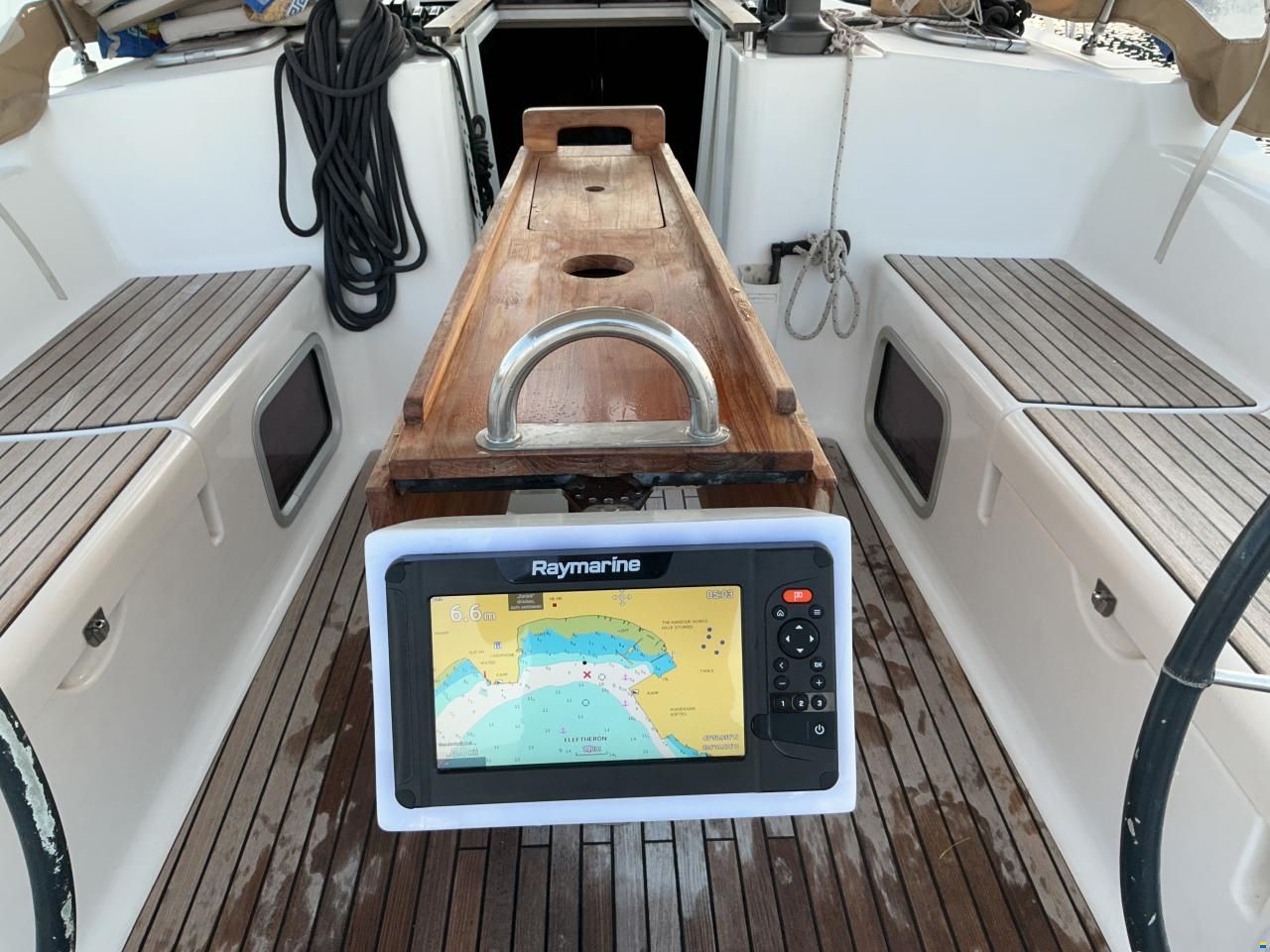 Dufour Grand Large 405