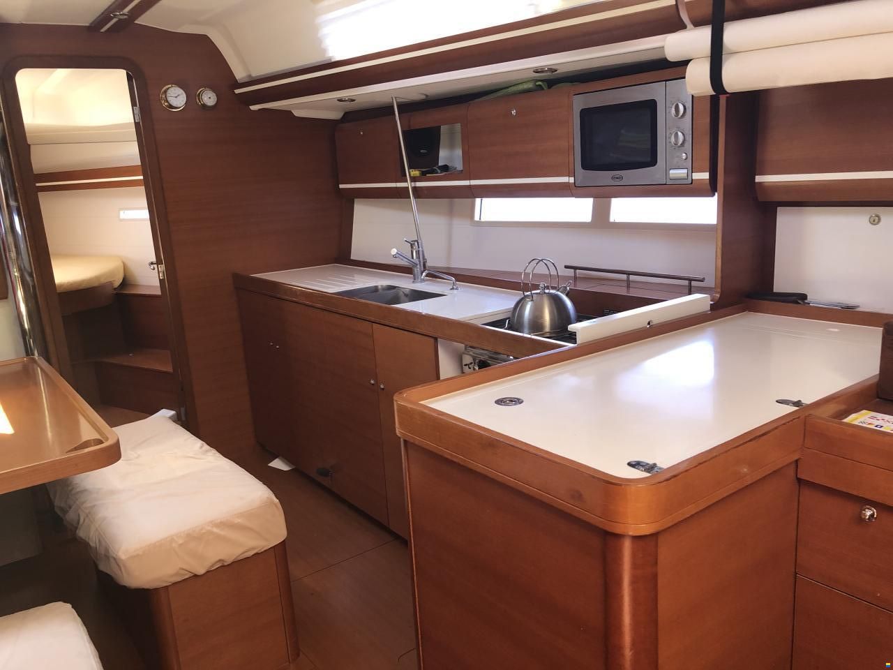 Dufour Grand Large 405