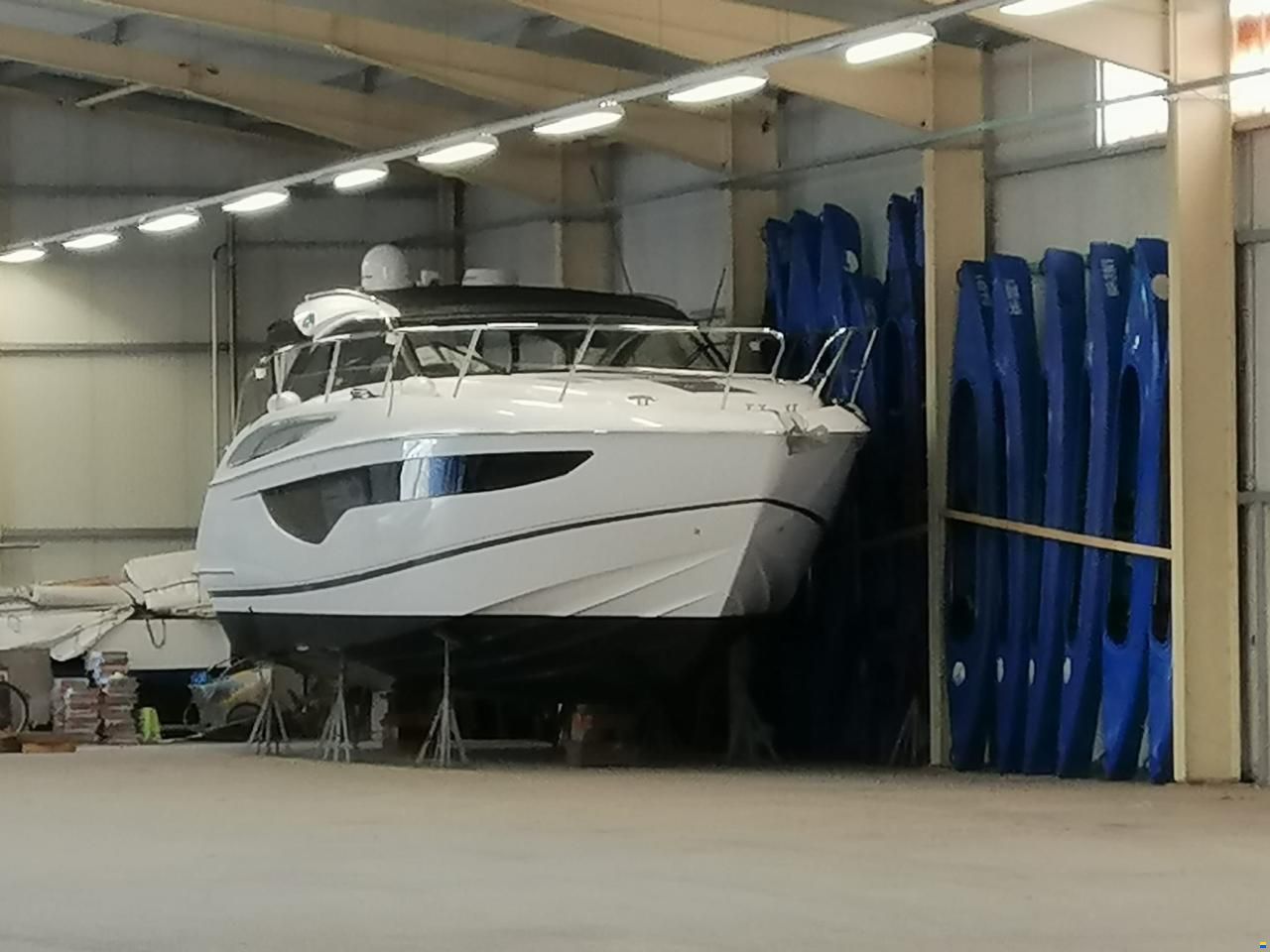 Princess V 40 Süsswasserschiff