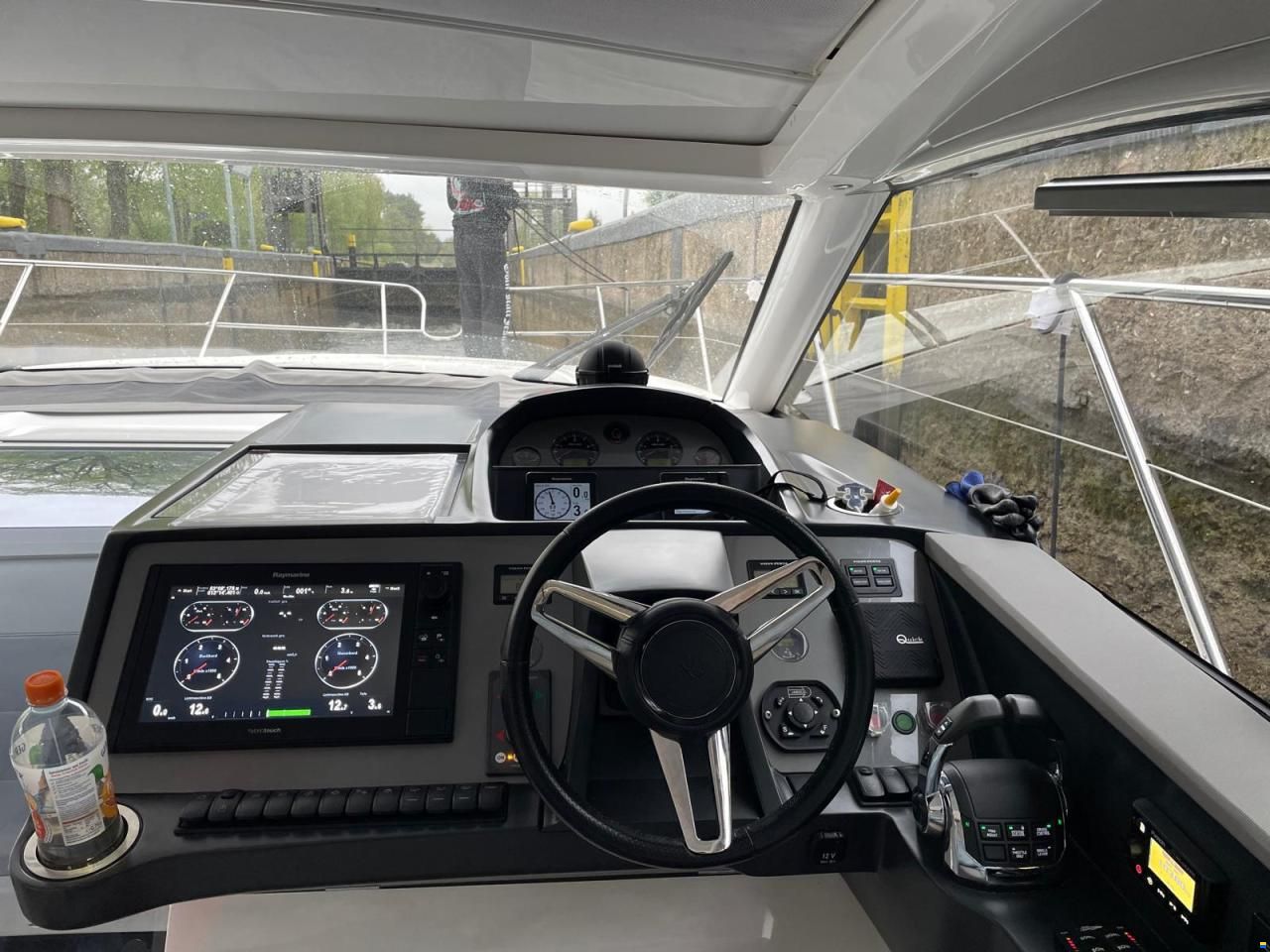 Princess V 40 Süsswasserschiff