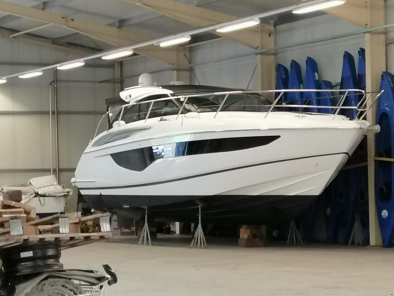 Princess V 40 Süsswasserschiff