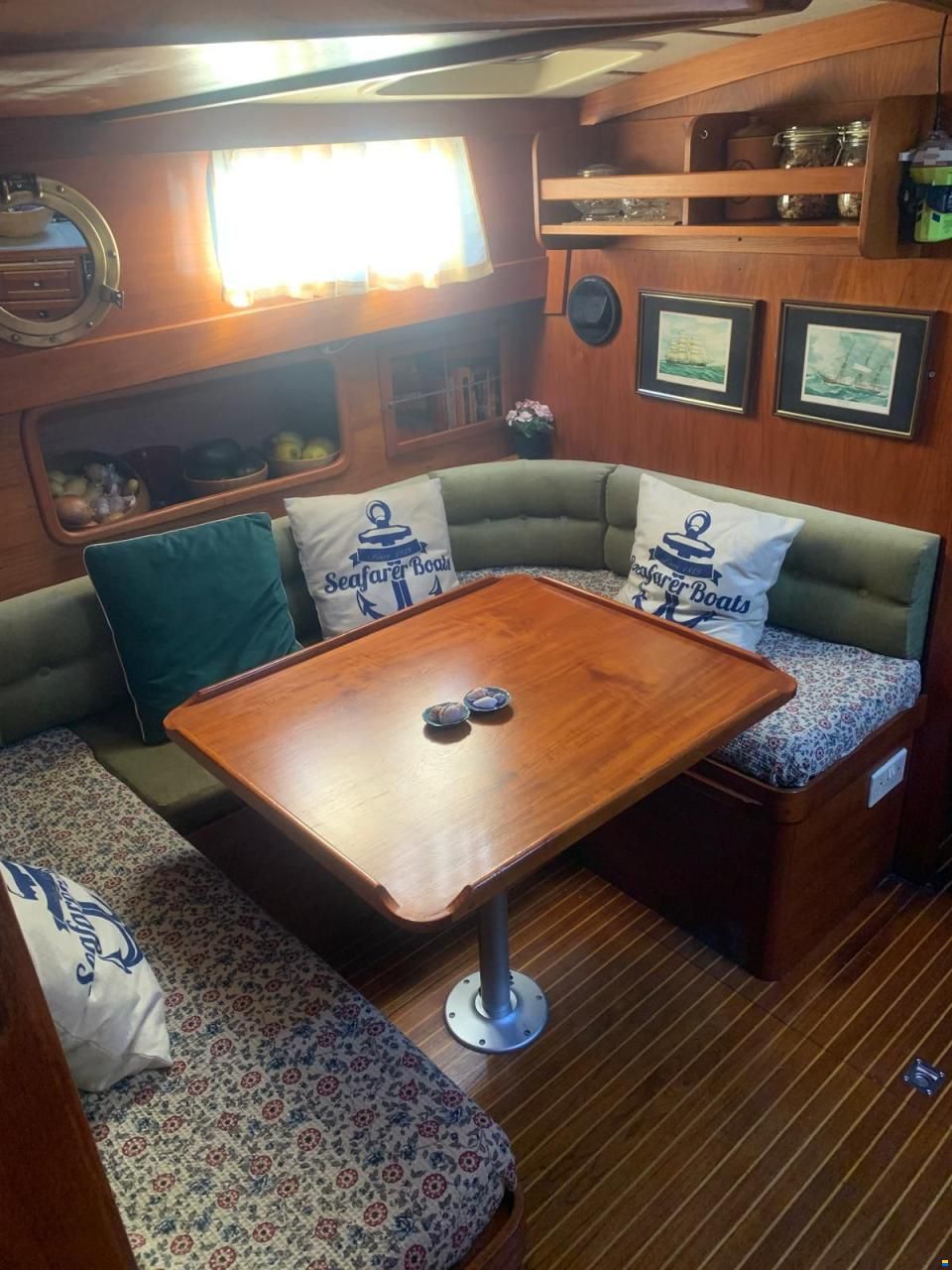 Nauticat 33