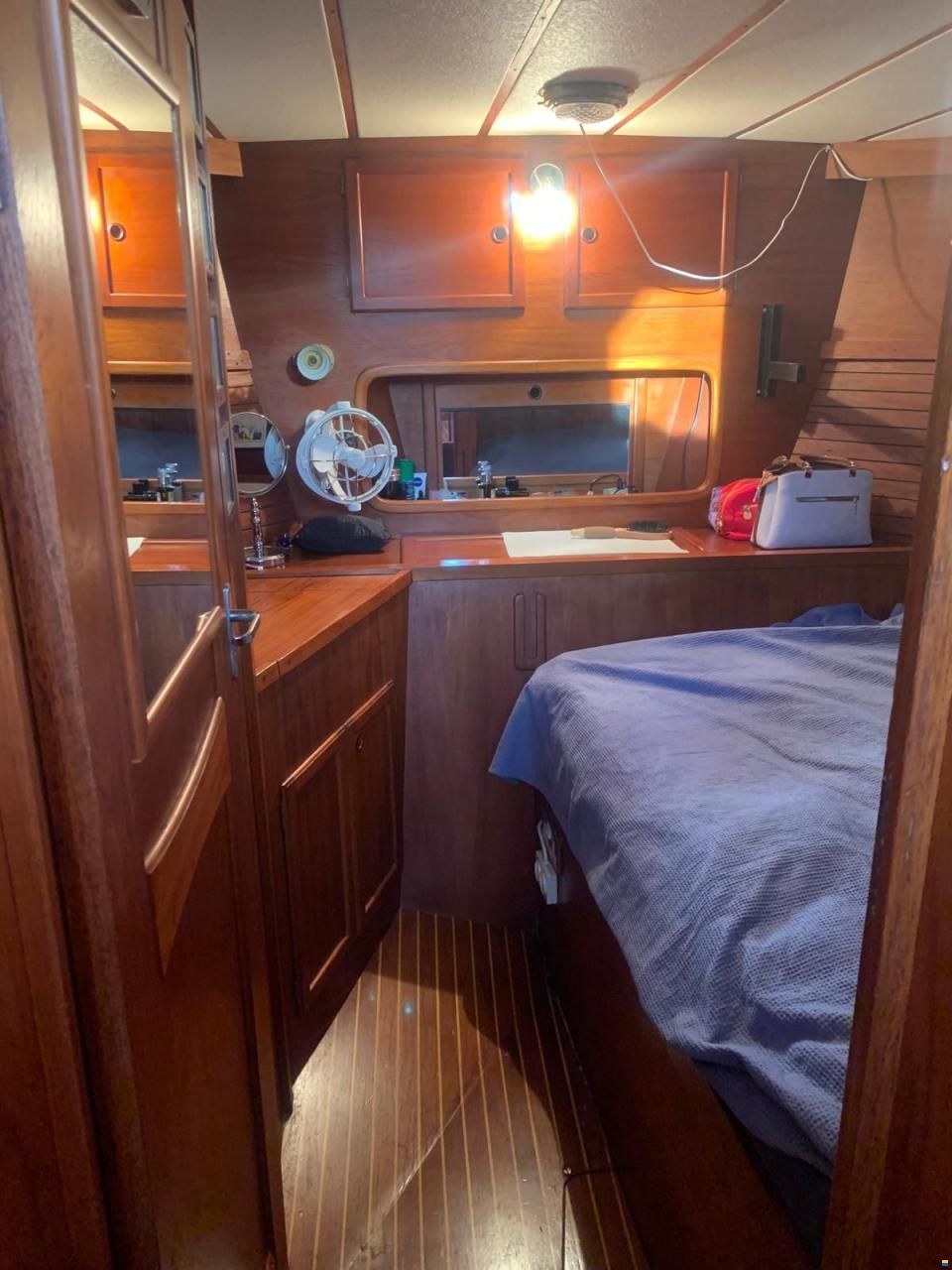Nauticat 33