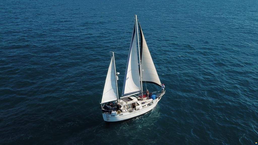 Nauticat 33