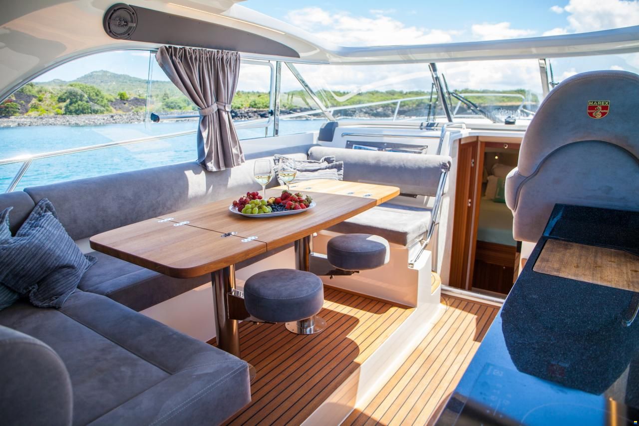 Marex 375 Sun Cruiser