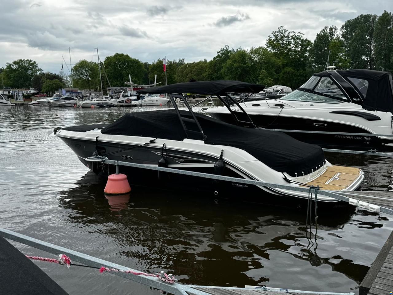 Sea Ray SLX 250