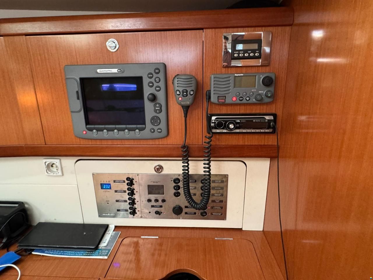 Beneteau Oceanis 46