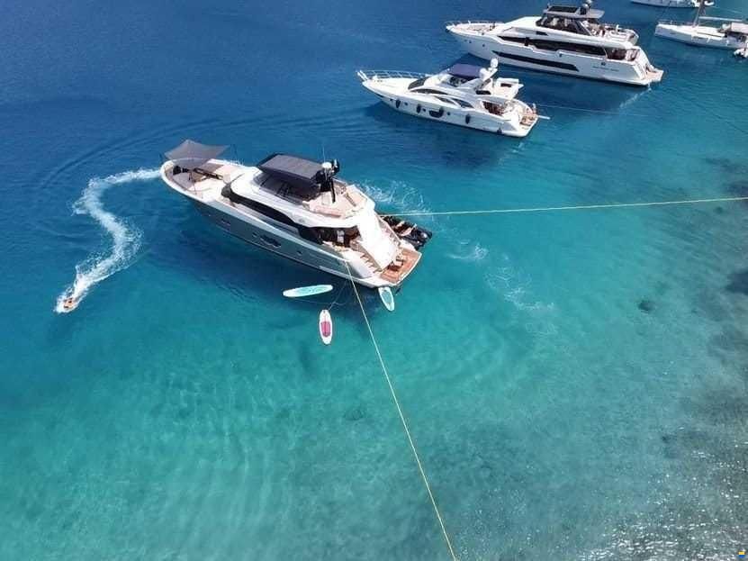 Monte Carlo Yachts MCY 76