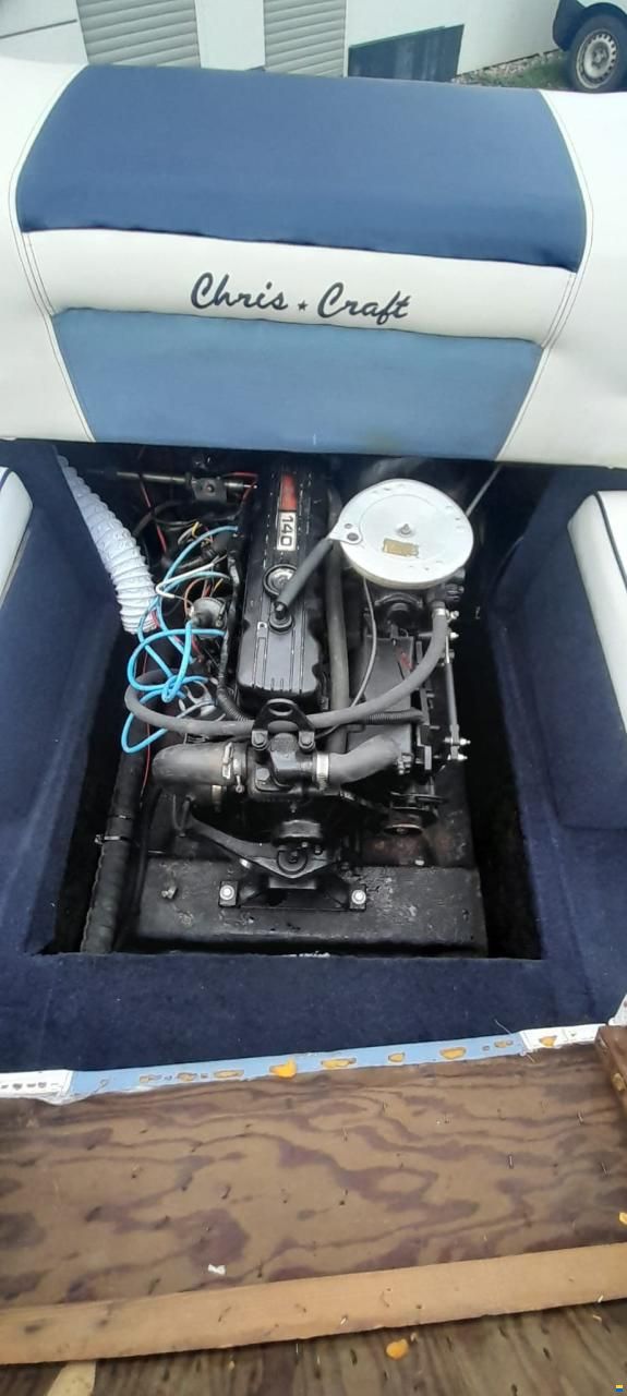 Chris Craft TOP CAVALIER 190