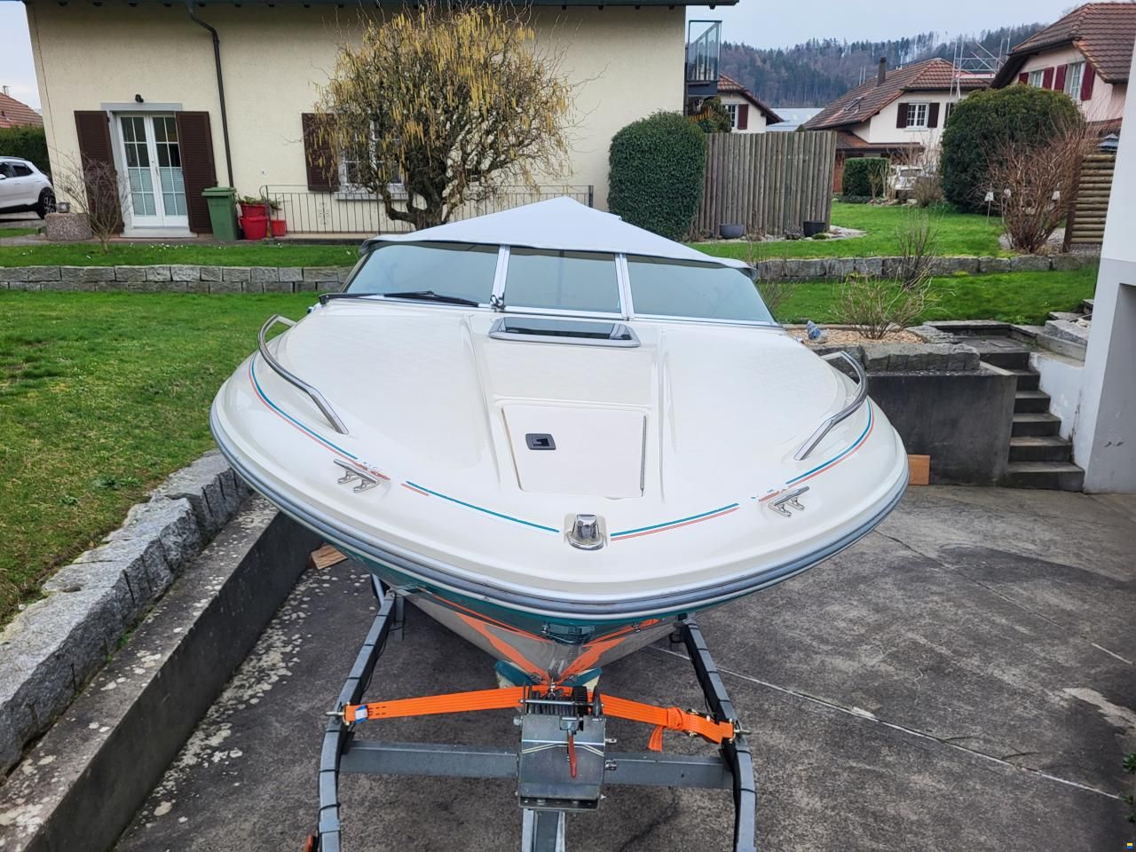 Sea Ray 220