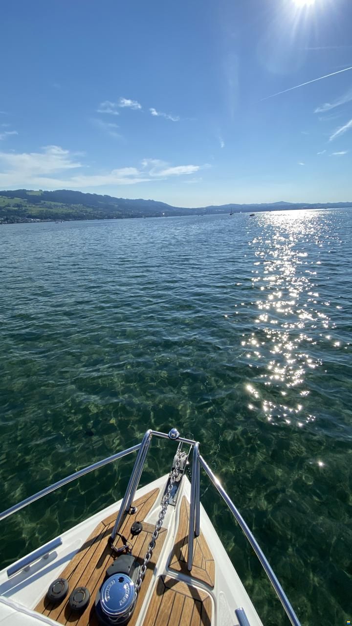 Windy 28 Ghibli mit Hafenplatz