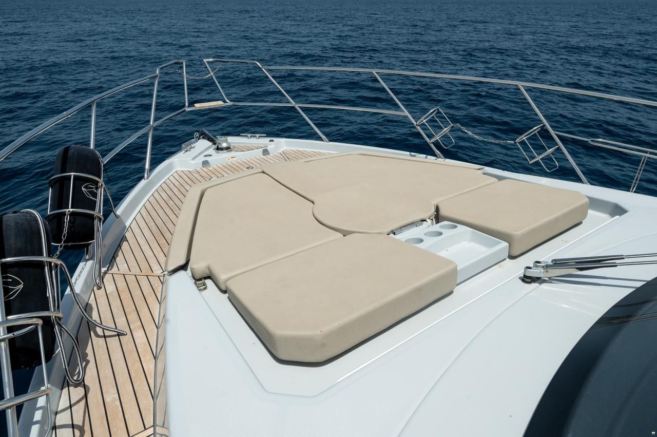 Cranchi M44 HT