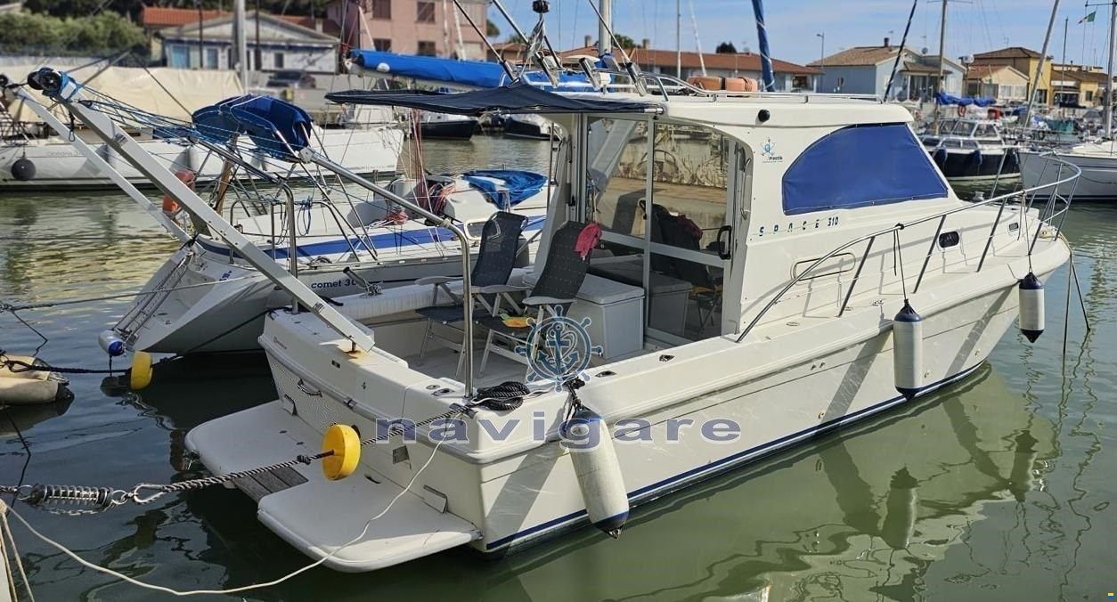 Plastik SPACE 310 CRUISER