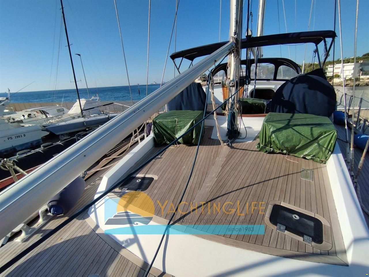 Benetti Ketch motorsailer