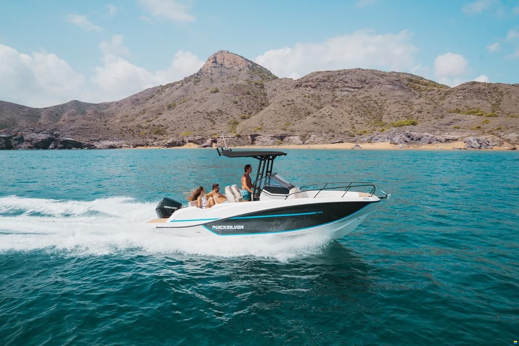 Quicksilver 705 OPEN