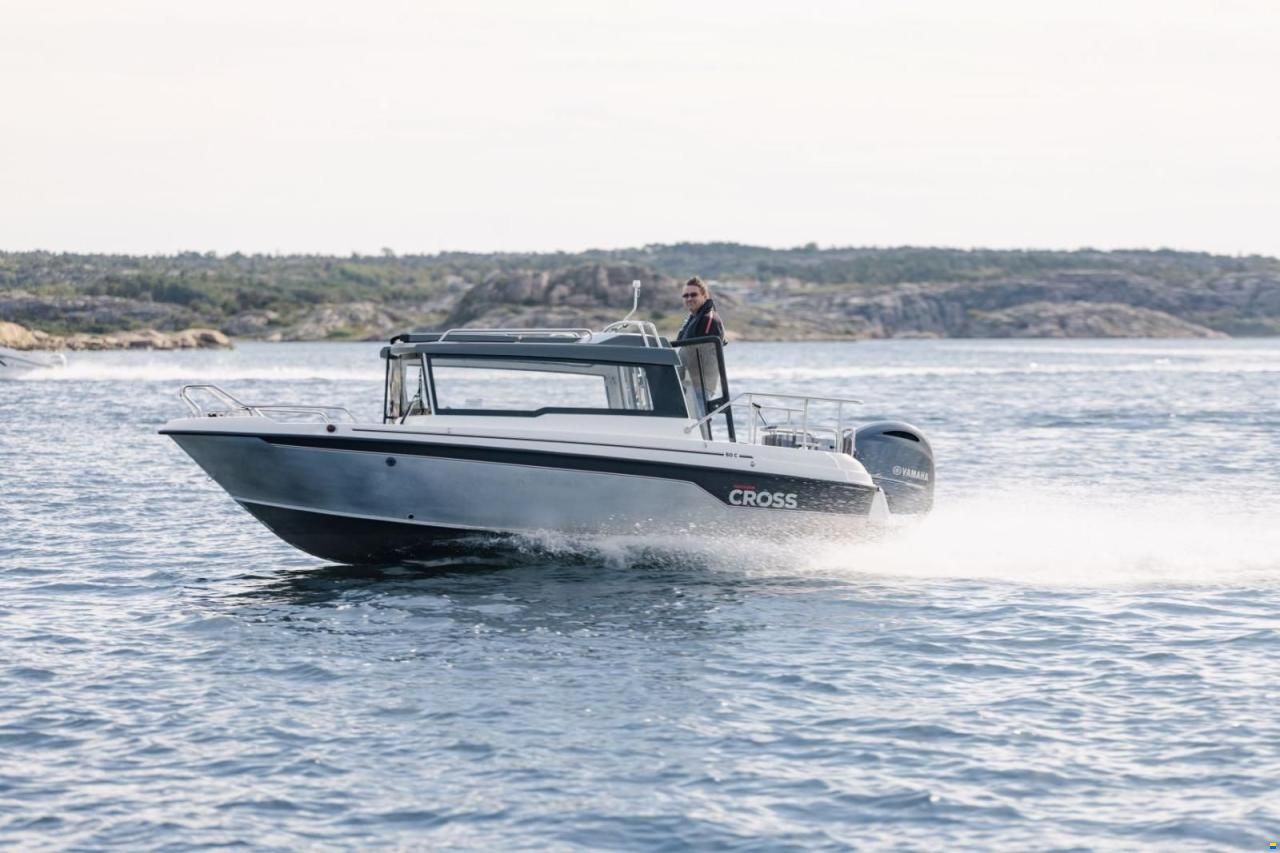 Yamarin Cross 60 C