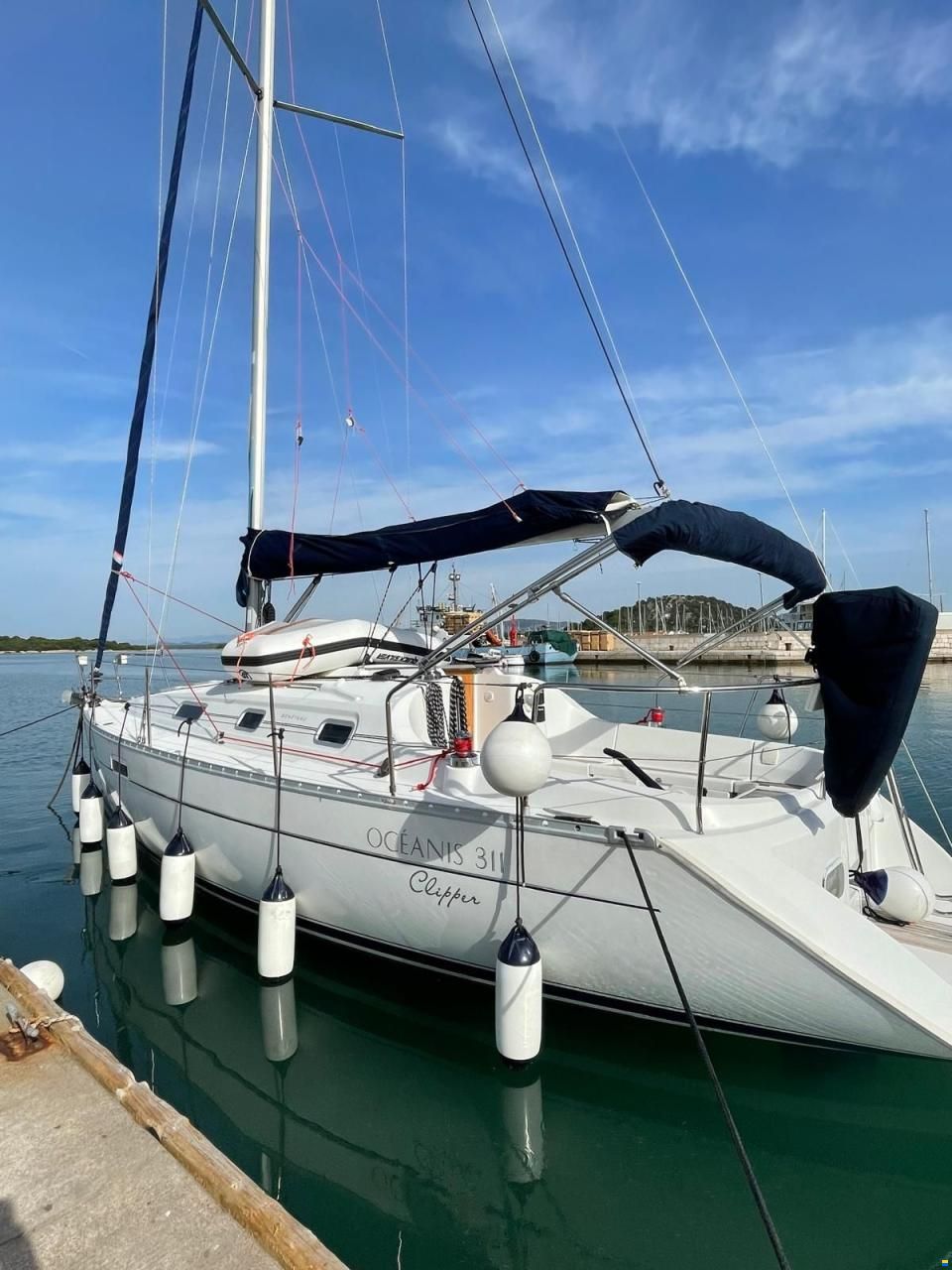 Beneteau Oceanis Clipper 311