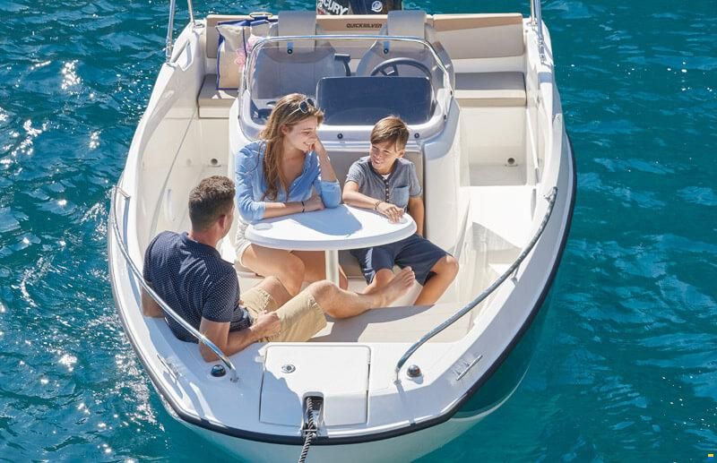 Quicksilver 555 Open