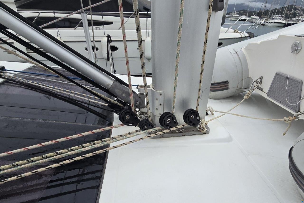 Jeanneau 53