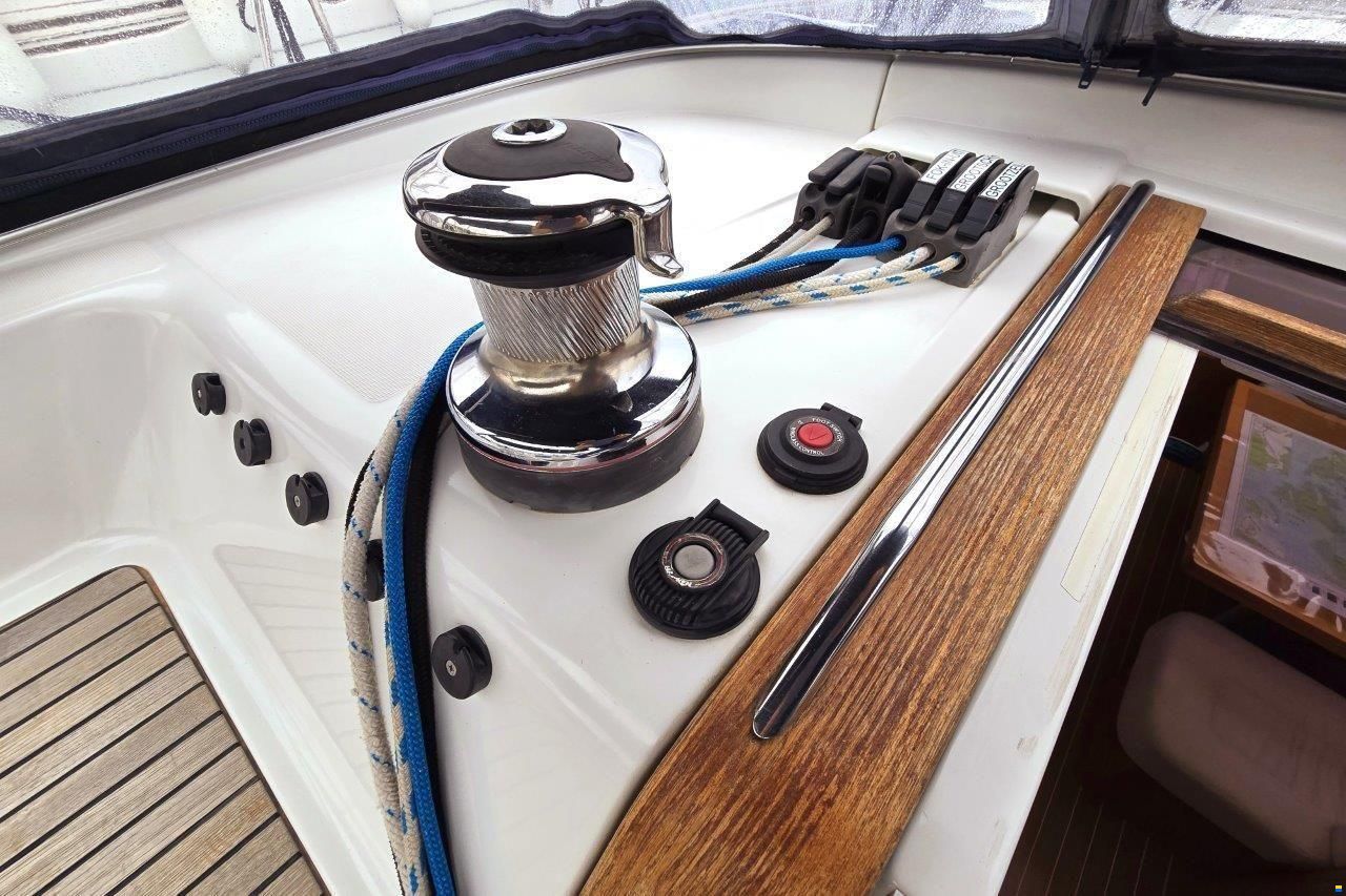 Jeanneau 53
