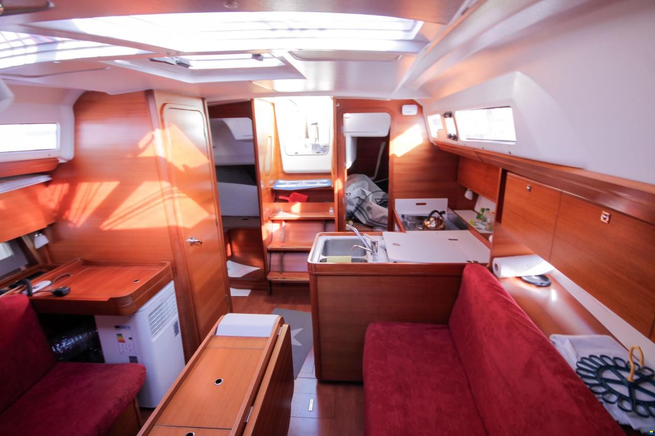 Dufour 350 Grand Large