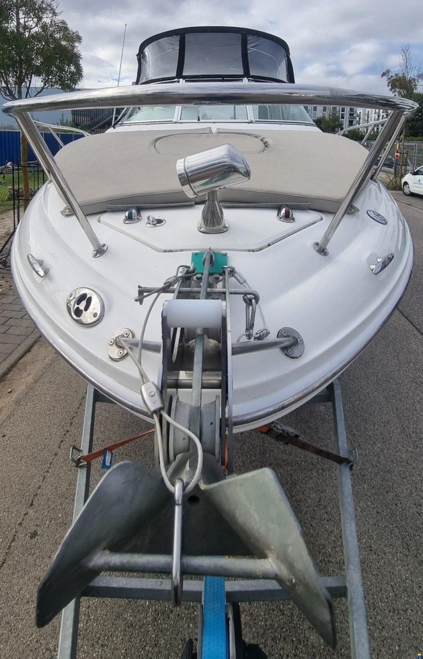 Sea Ray 245 SUNDANCER MIT 5,0L MPI