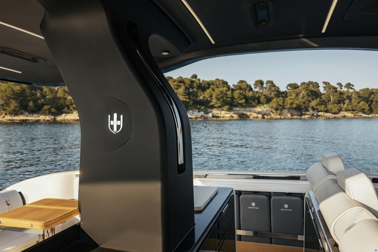 Invictus TT420S