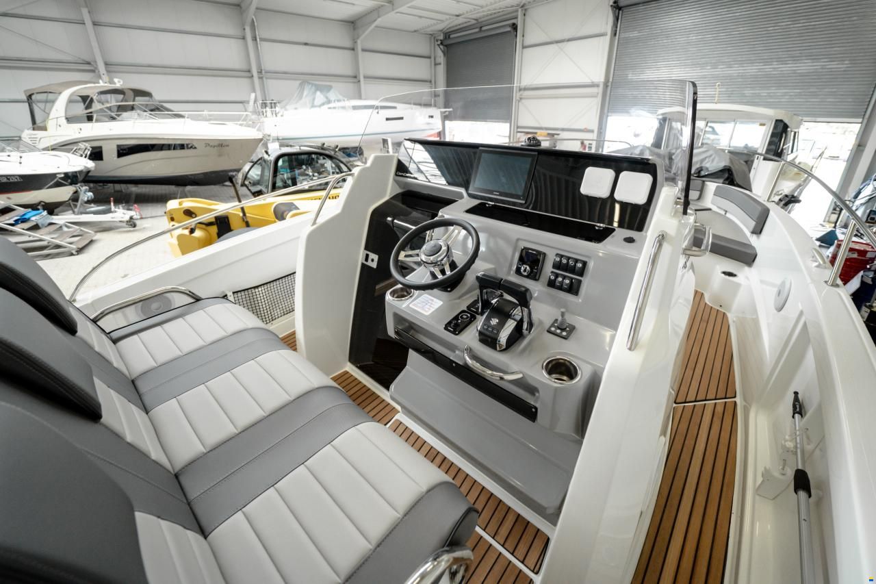 Jeanneau Cap Camarat 9.0 CC
