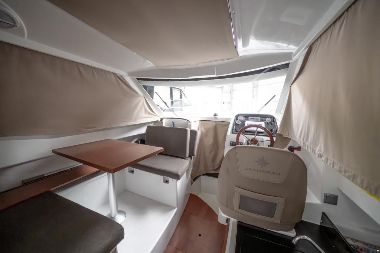 Jeanneau Merry Fisher 755