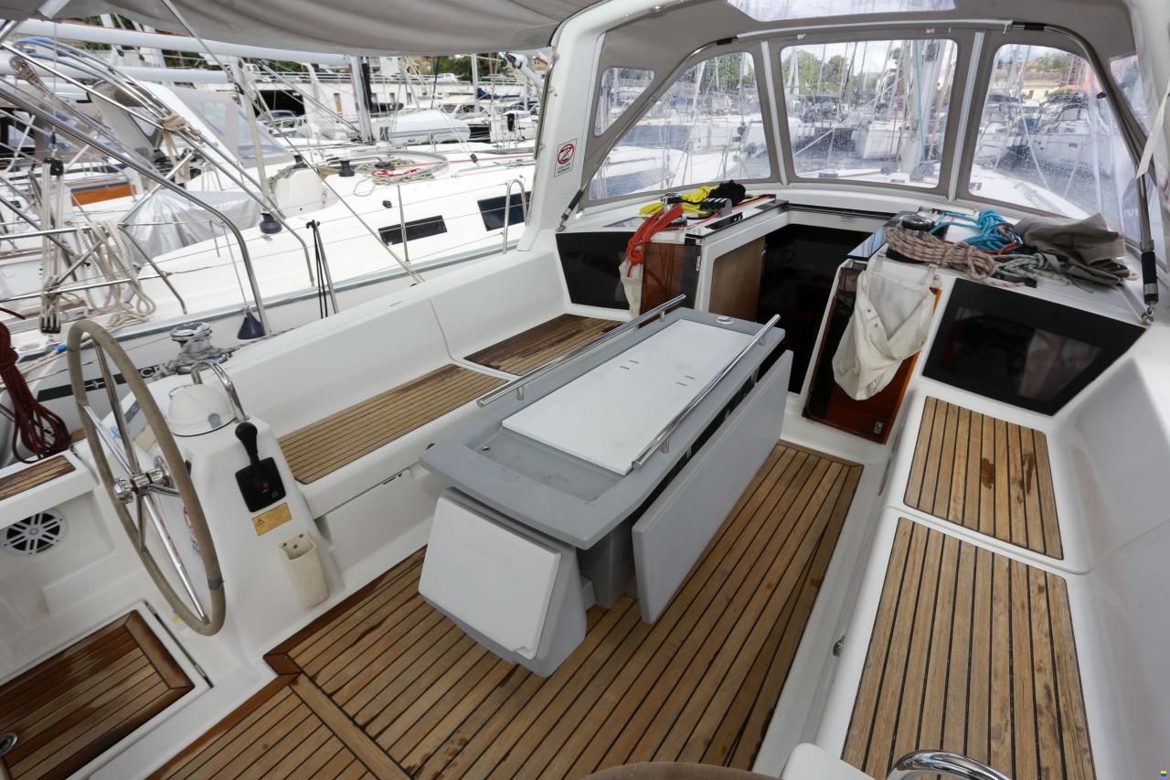 Beneteau Oceanis 41