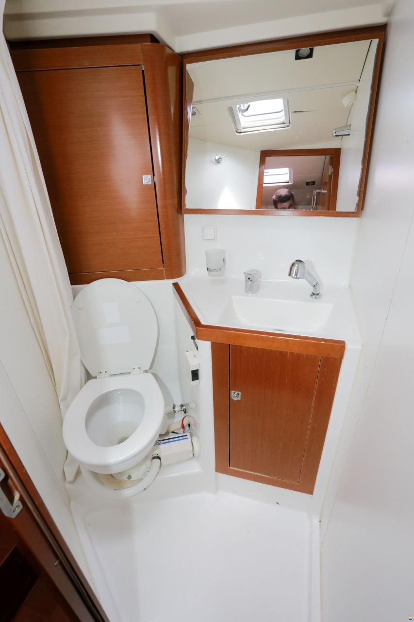 Beneteau Oceanis 41