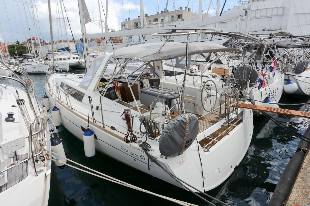Beneteau Oceanis 41