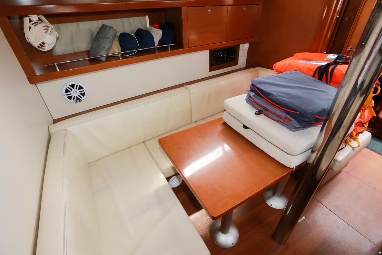 Beneteau Oceanis 41