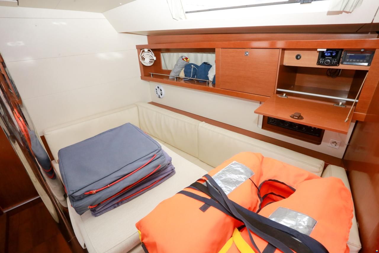 Beneteau Oceanis 41
