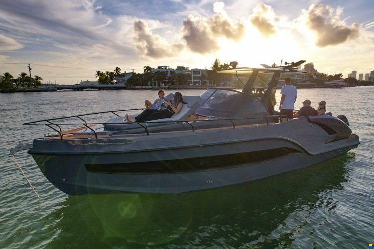 Grand ocean 37 met 2x 400pk mercury
