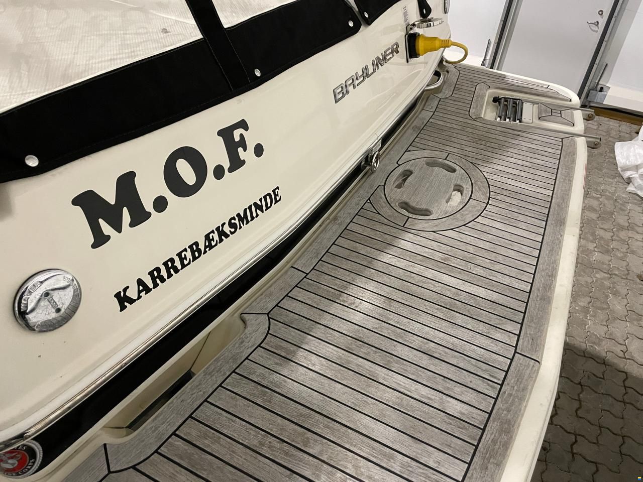 Bayliner 742 R Cuddy