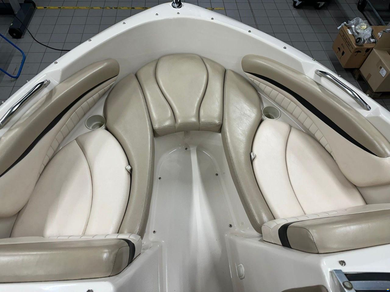 Glastron BOWRIDER 185