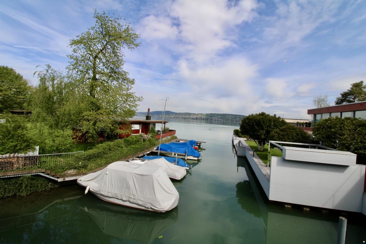 Bootsplatz zu vermieten – Freienbach SZ