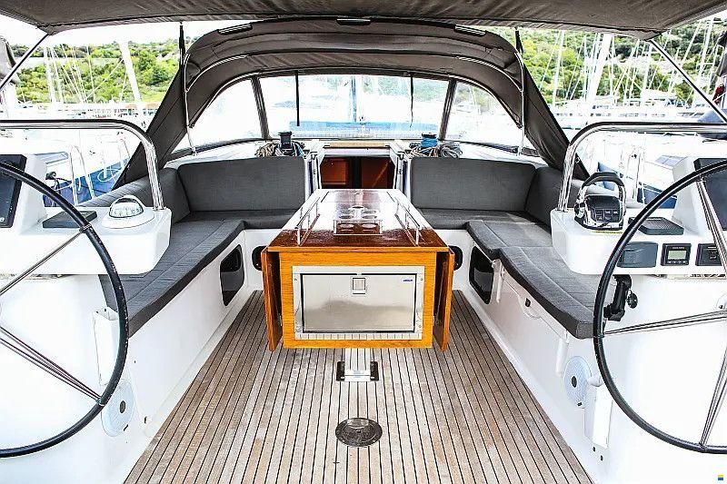 Dufour 520 Grand Large