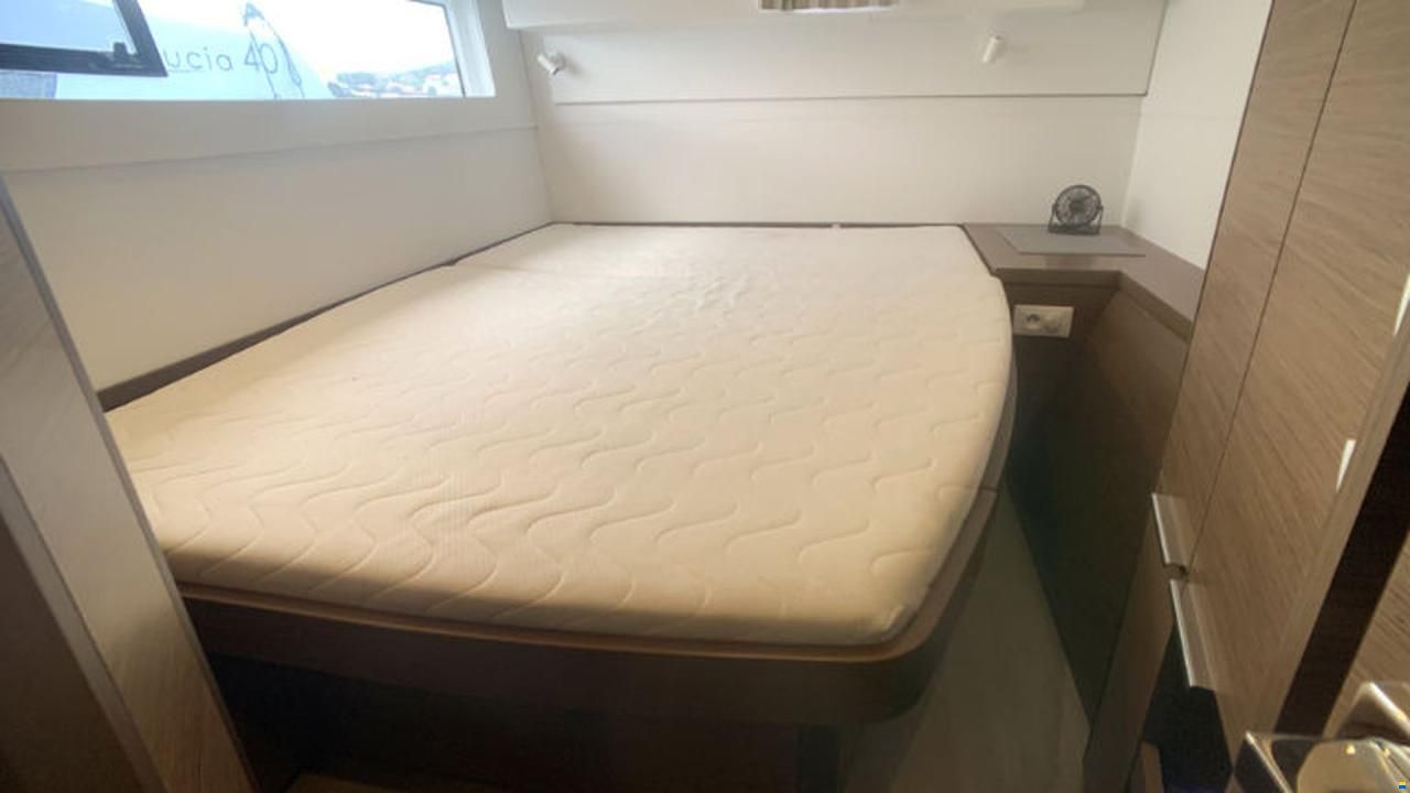 Lagoon 40