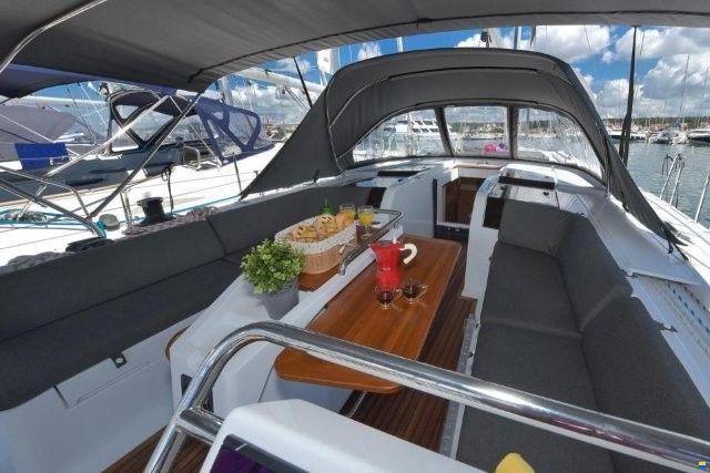 Hanse 505