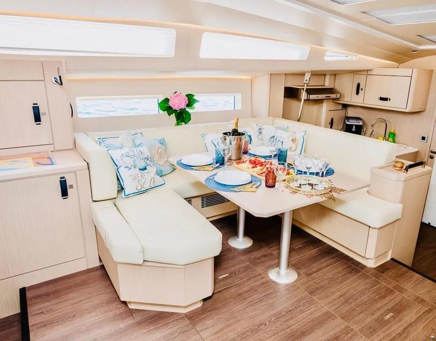 Jeanneau 60